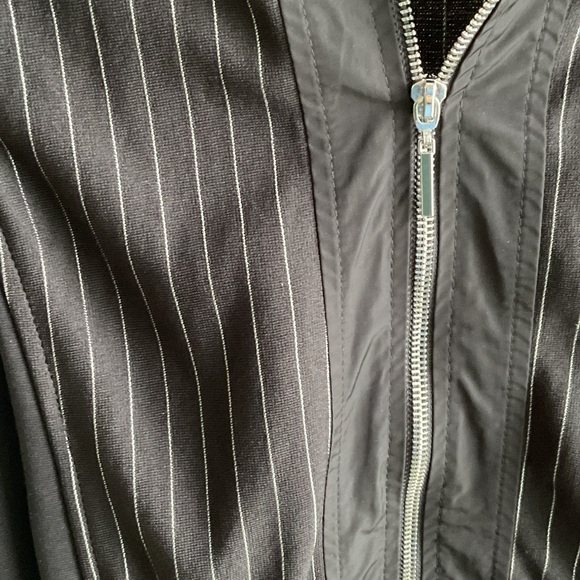 REINA LEE Nina Leonard Black Hooded Vest SIZE M - Picture 7 of 12